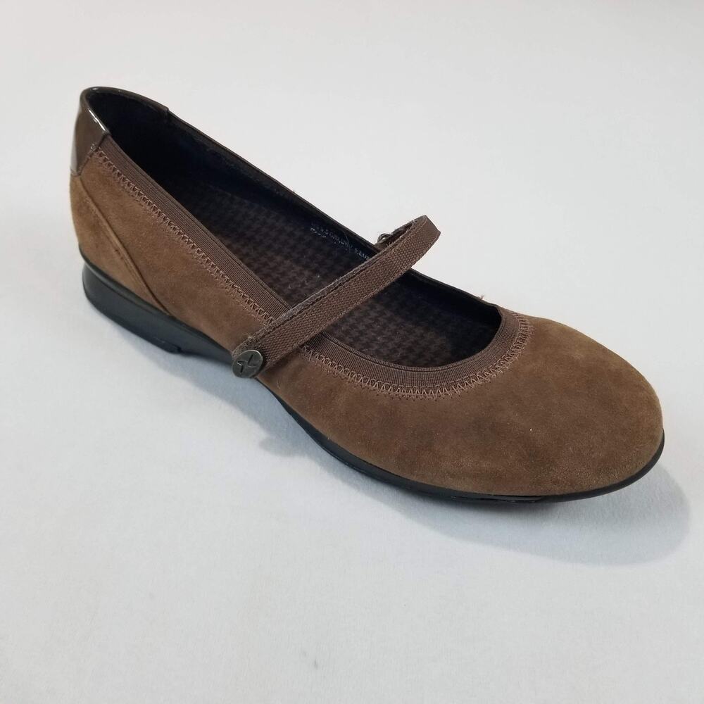 Aetrex Mary Jane Shoes Womens Size 9.5 Brown Suede Leather Flats Strap EE31W